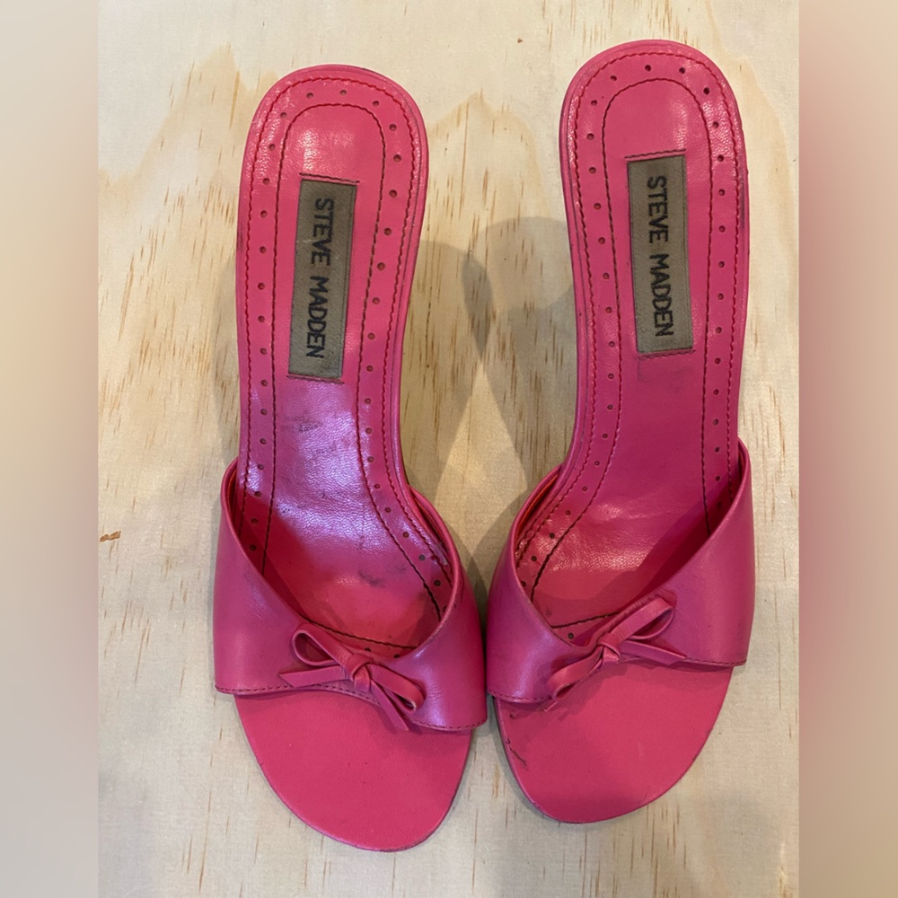 Steve Madden Hot Pink Bow Slide Mules